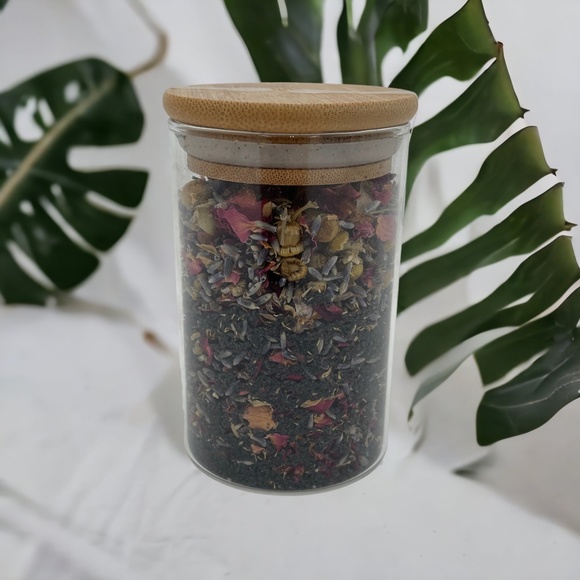 Midnight Rendezvous Bath Salt - Picture 2 of 2